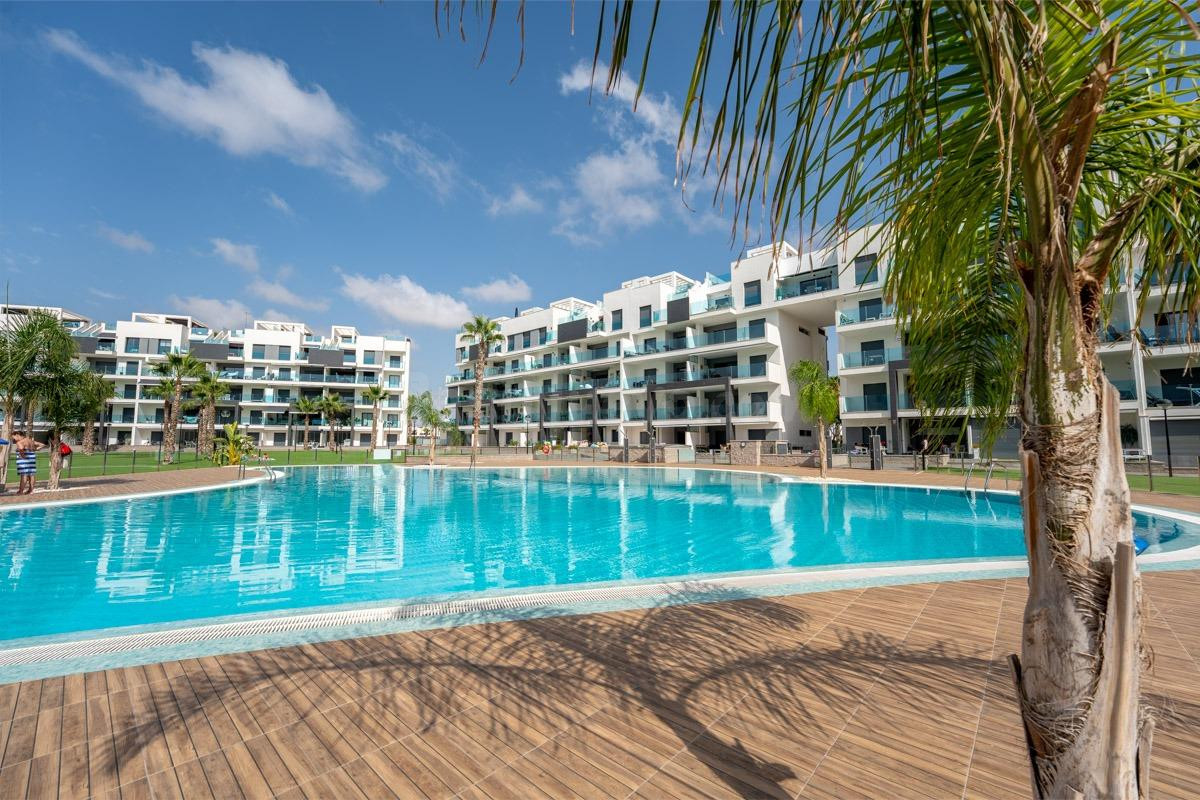 APARTAMENTO 3 habitaciones EN OASIS BEACH XV , EL RASO