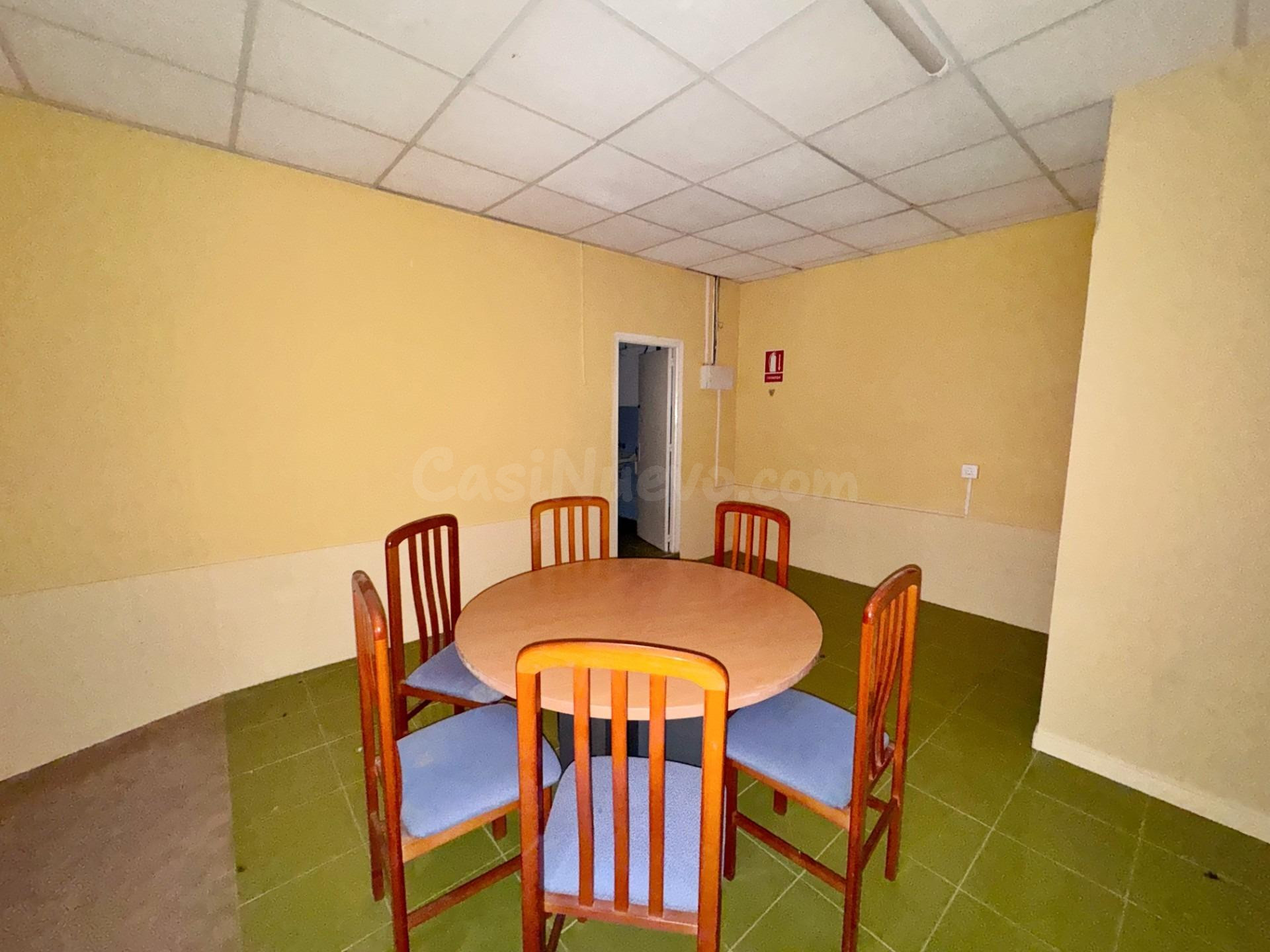 LOCAL COMERCIAL EN ALICANTE - foto 3