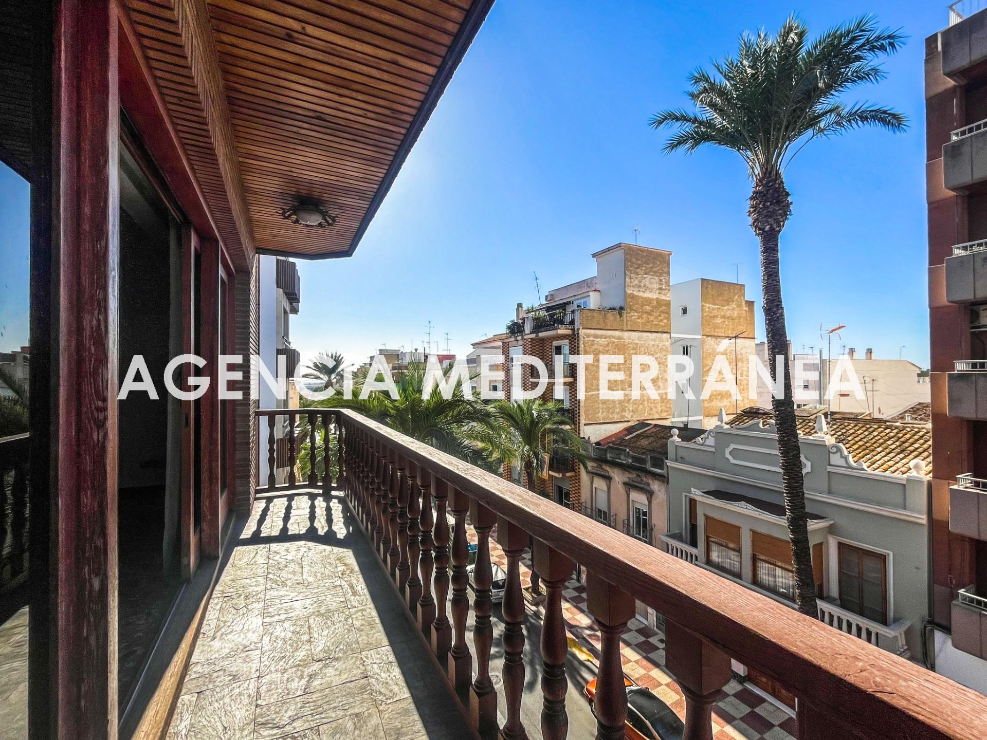 AMPLIO PISO EN ALQUILER EN EL CENTRO DE PICASSENT - foto 4