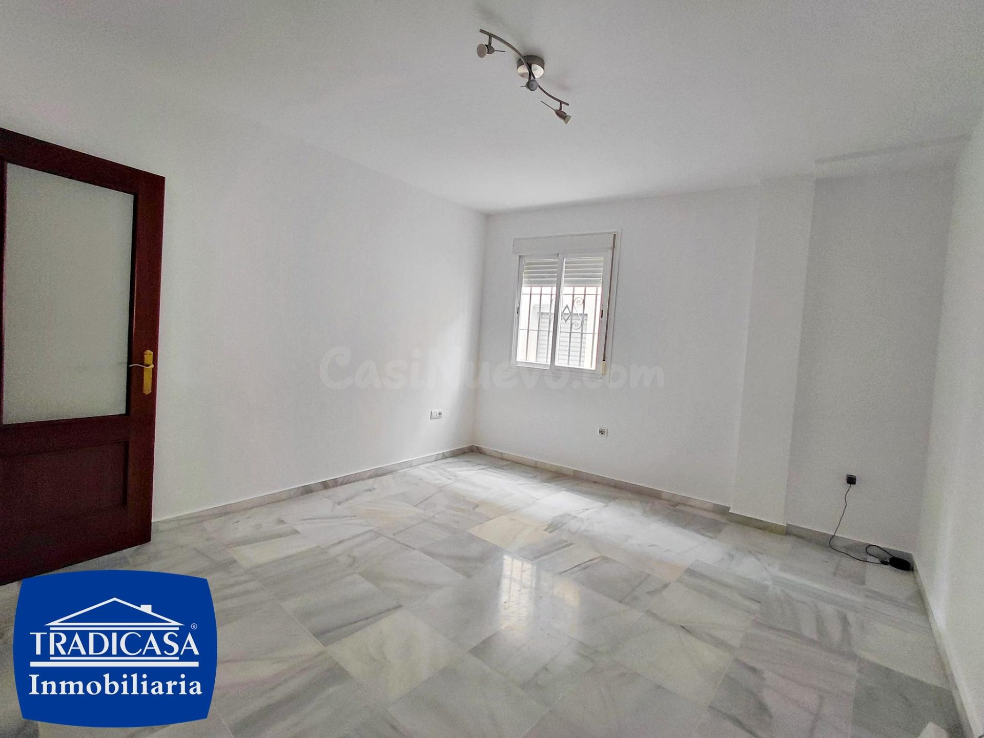 Vive en el emblemático Barrio de San Miguel, en el centro de Jerez - foto 5