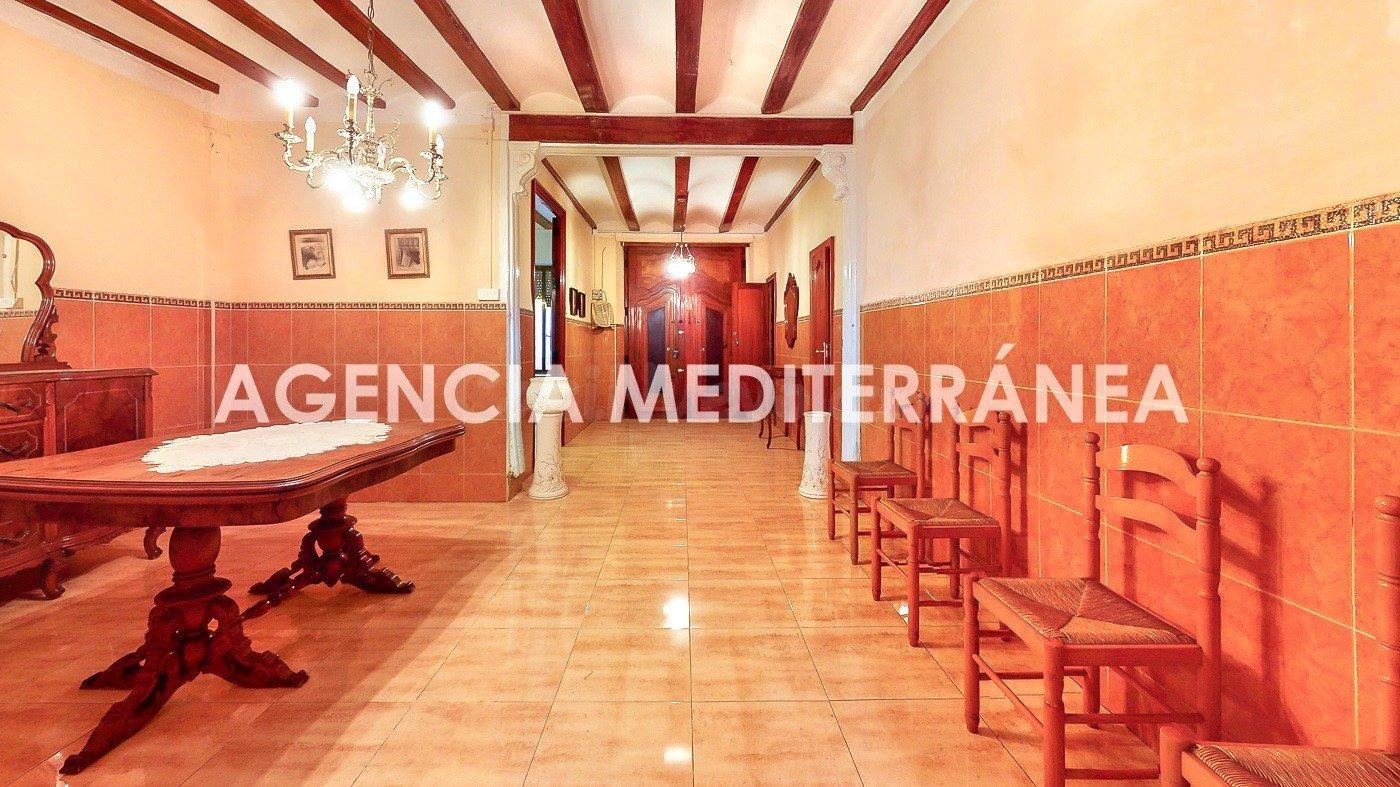 CASA CÉNTRICA A LA VENTA EN ALCÀSSER - foto 2