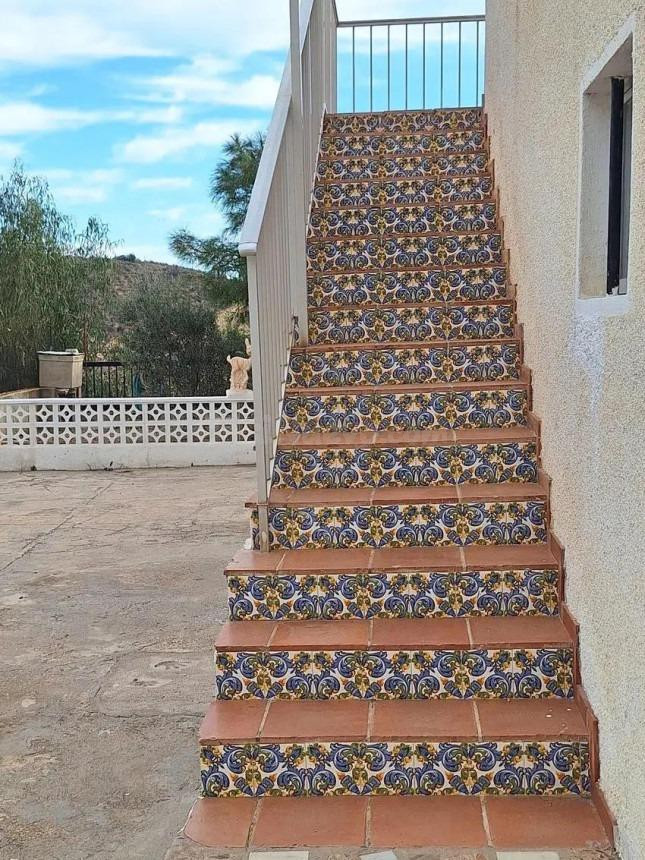 Chalet Adosado en Pueblo Acantilado - foto 5