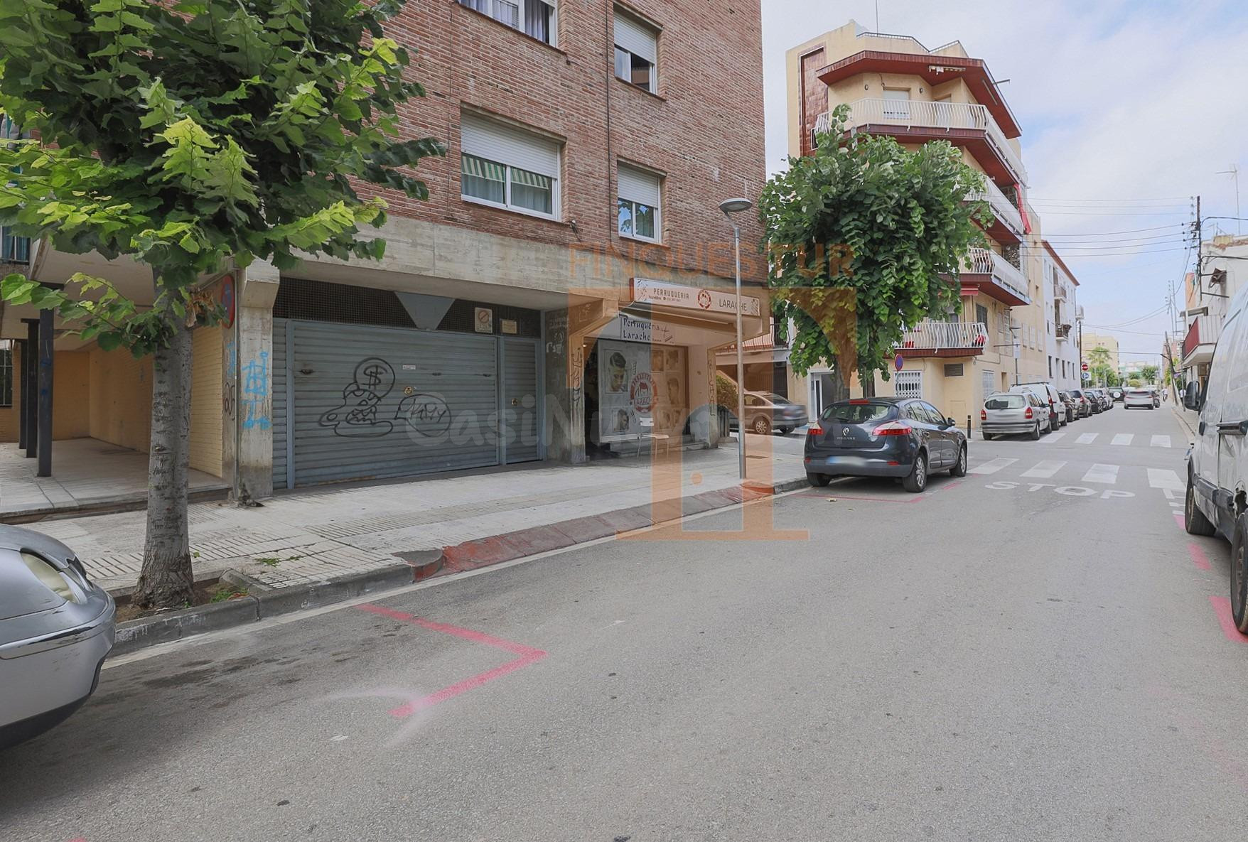 ¡Tu Plaza de PARKING Ideal en PREMIA DE MAR!