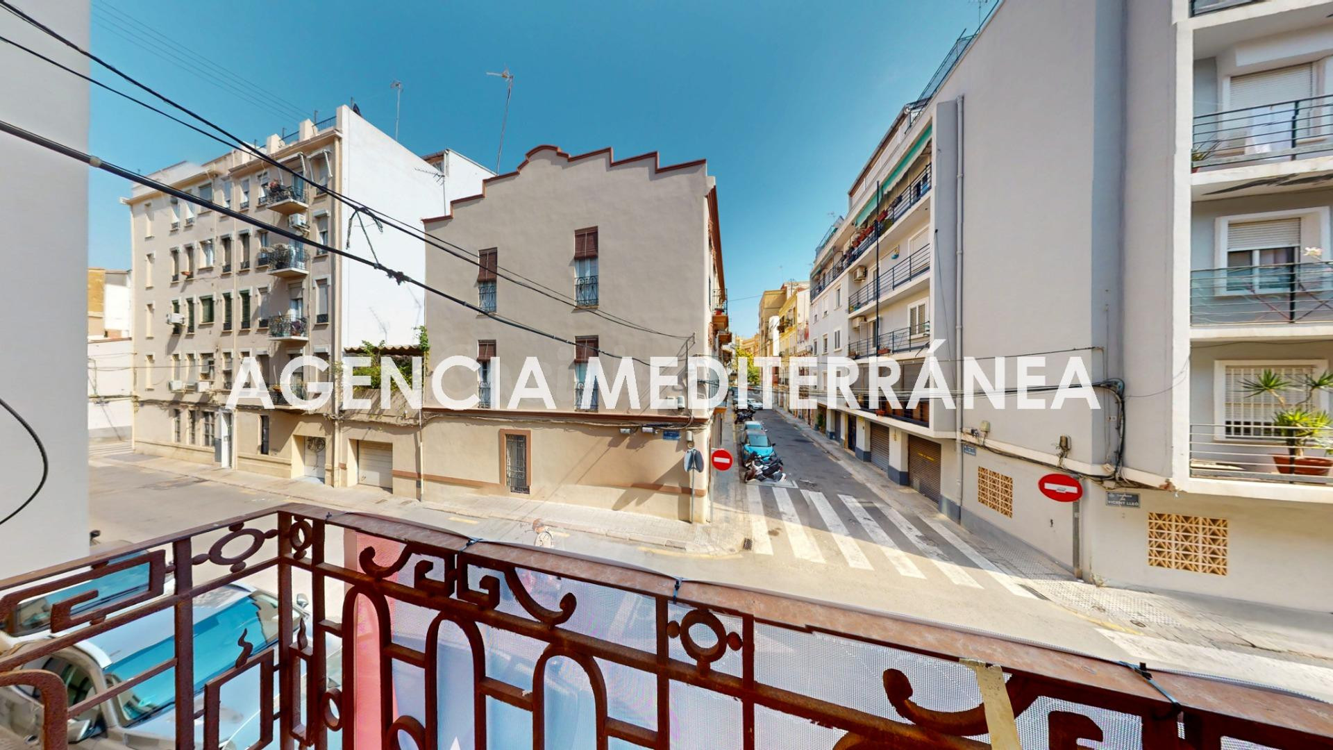 Apartamentos TOTALMENTE REFORMADOS en Valencia, a estrenar! - foto 3