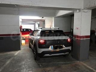 PLAZA de PARKING ALQUILER "COCHE PEQUEÑO"