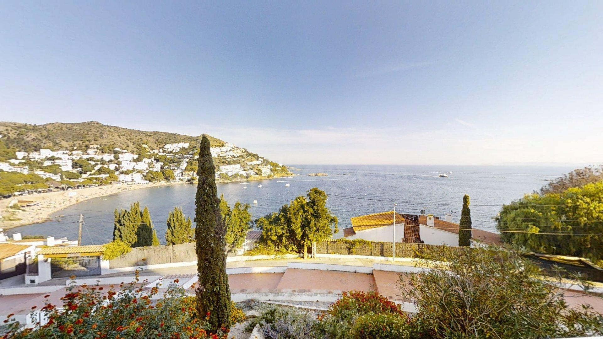 Exclusivo Apartamento en Canyelles, Roses con vista al mar