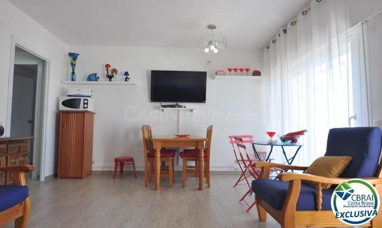 Apartamento en primera línea de mar con licencia turística e - foto 3