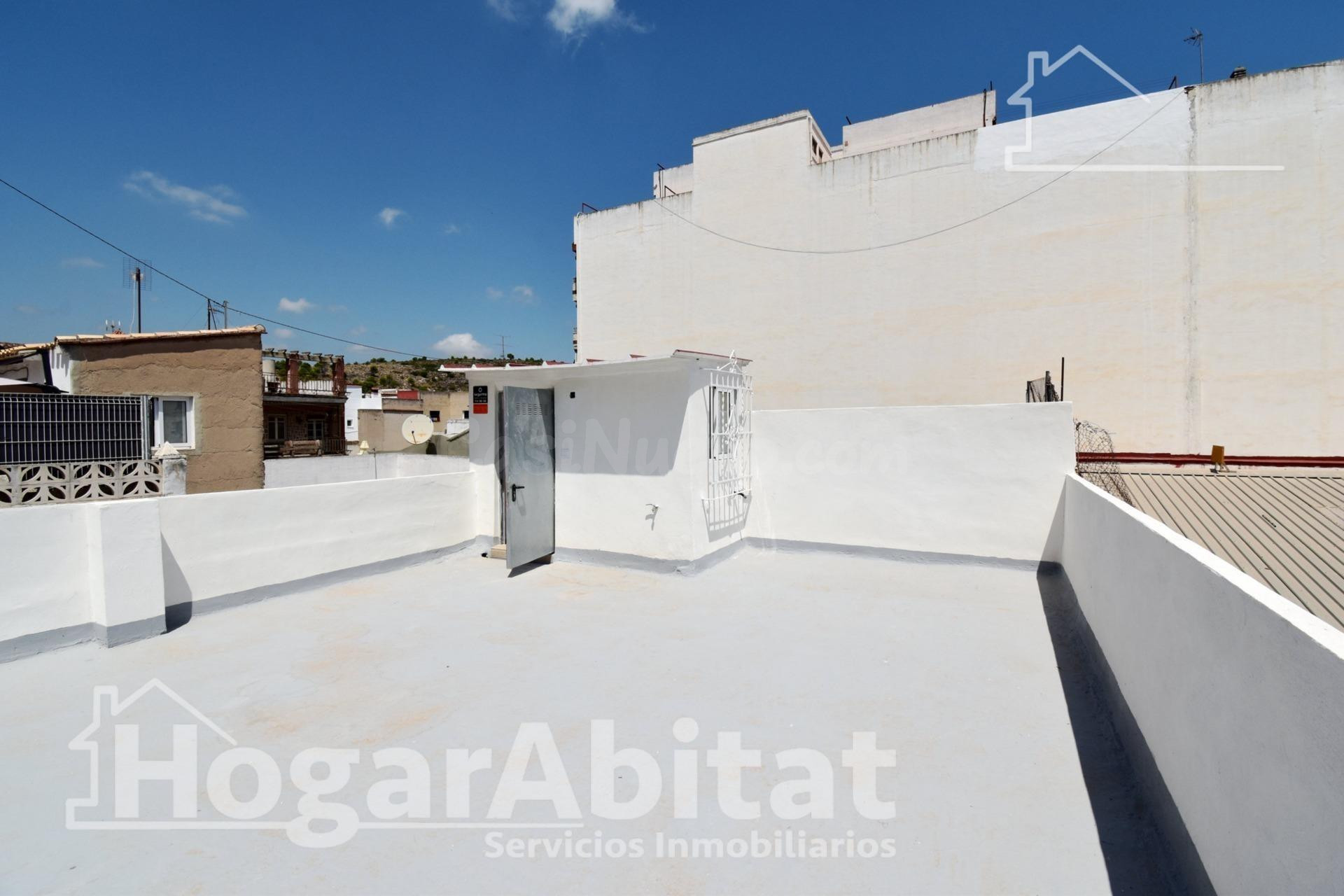 ¡DISFRUTA DE UNA CASA REFORMADA Y LUMINOSA CON IMPRESIONANTE - foto 3