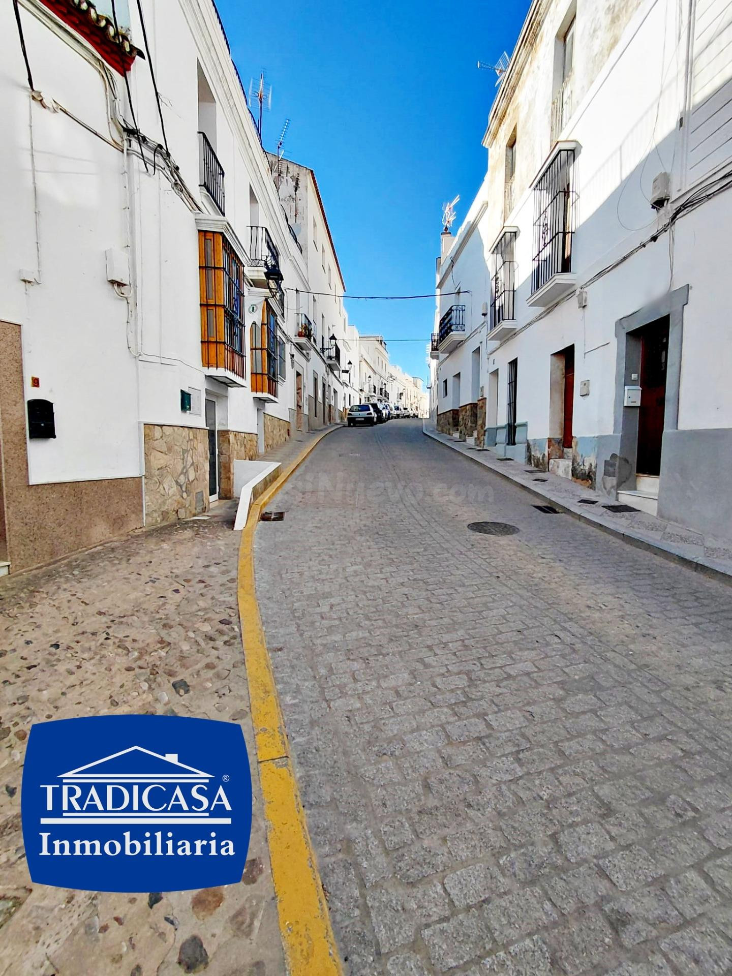 Casa a reformar en Alcalá de los Gazules con gran potencial ✨ - foto 2