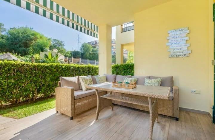 Planta baja con jardín privado y licencia turística en Rivie - foto 3