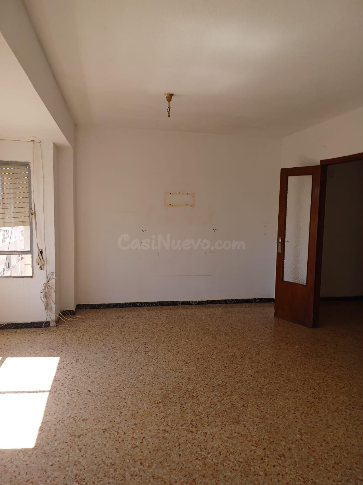 Piso en venta en Gandía - foto 2
