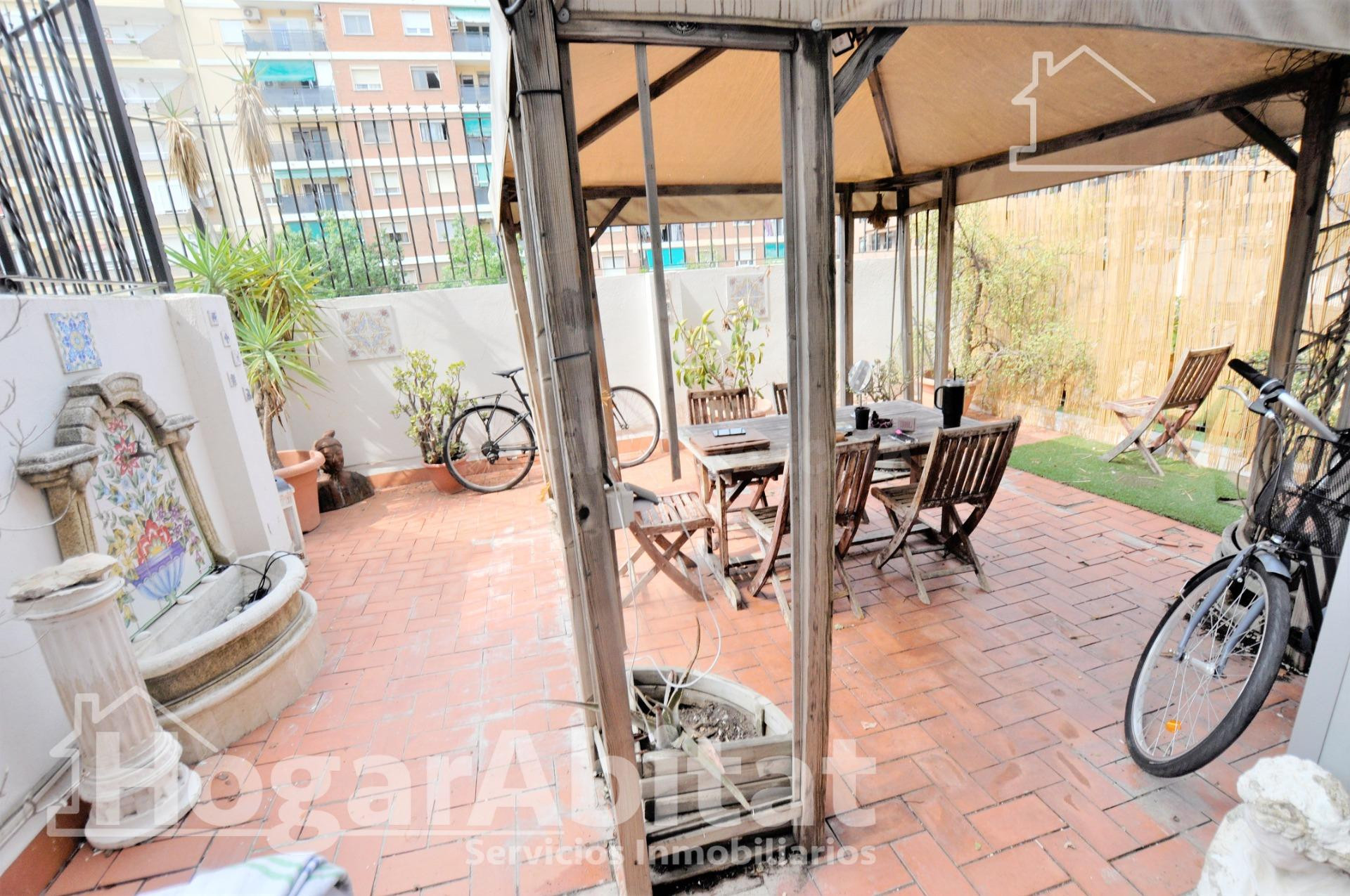 BONITO, LUMINOSO Y EXTERIOR CON GRAN TERRAZA Y ASCENSOR - foto 4