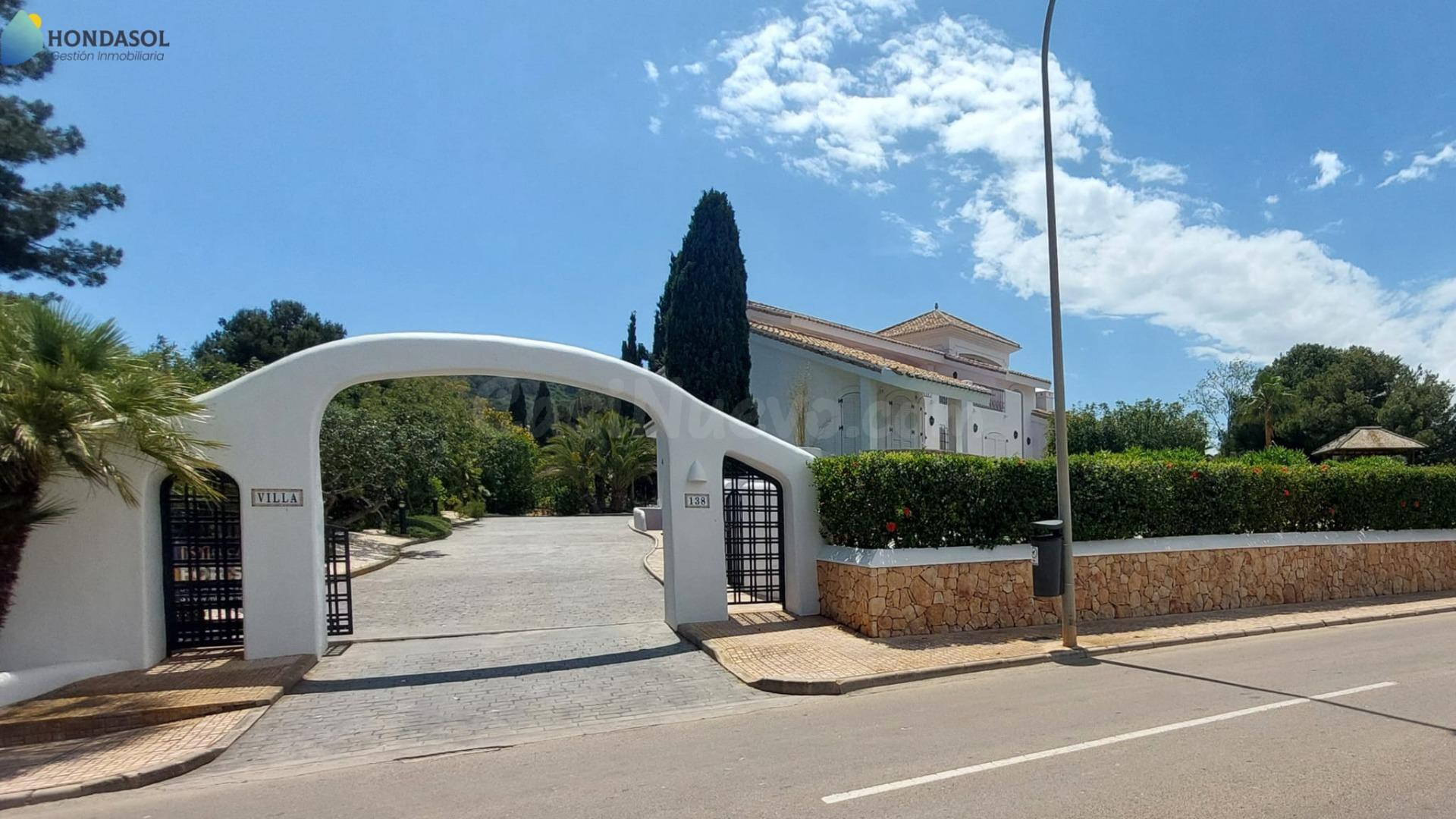 SE VENDE VILLA EN LA MANGA CLUB - foto 4