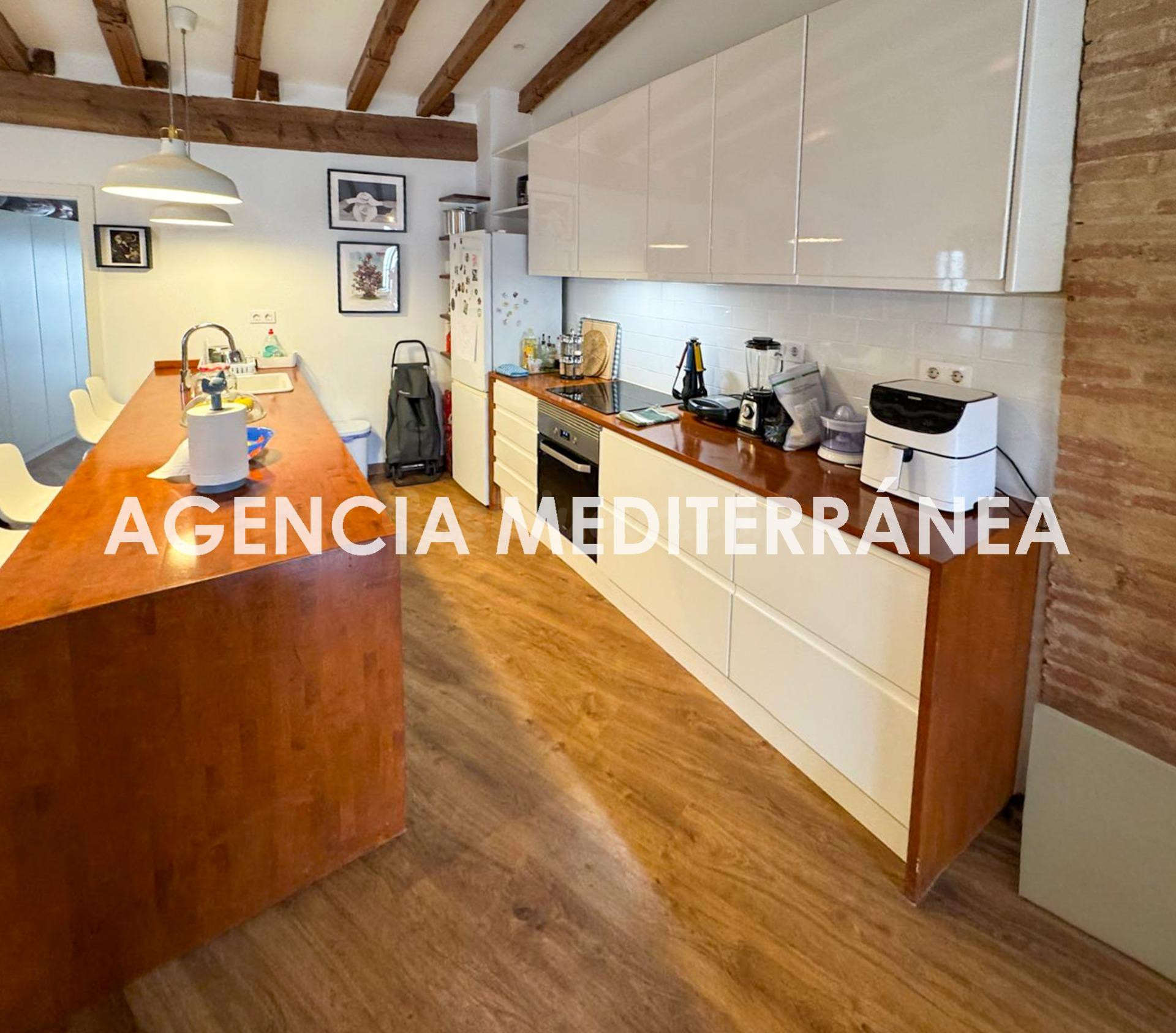 VIVIENDA CON ENCANTO Y VISTAS EN PLENA PLAZA REDONDA - foto 4