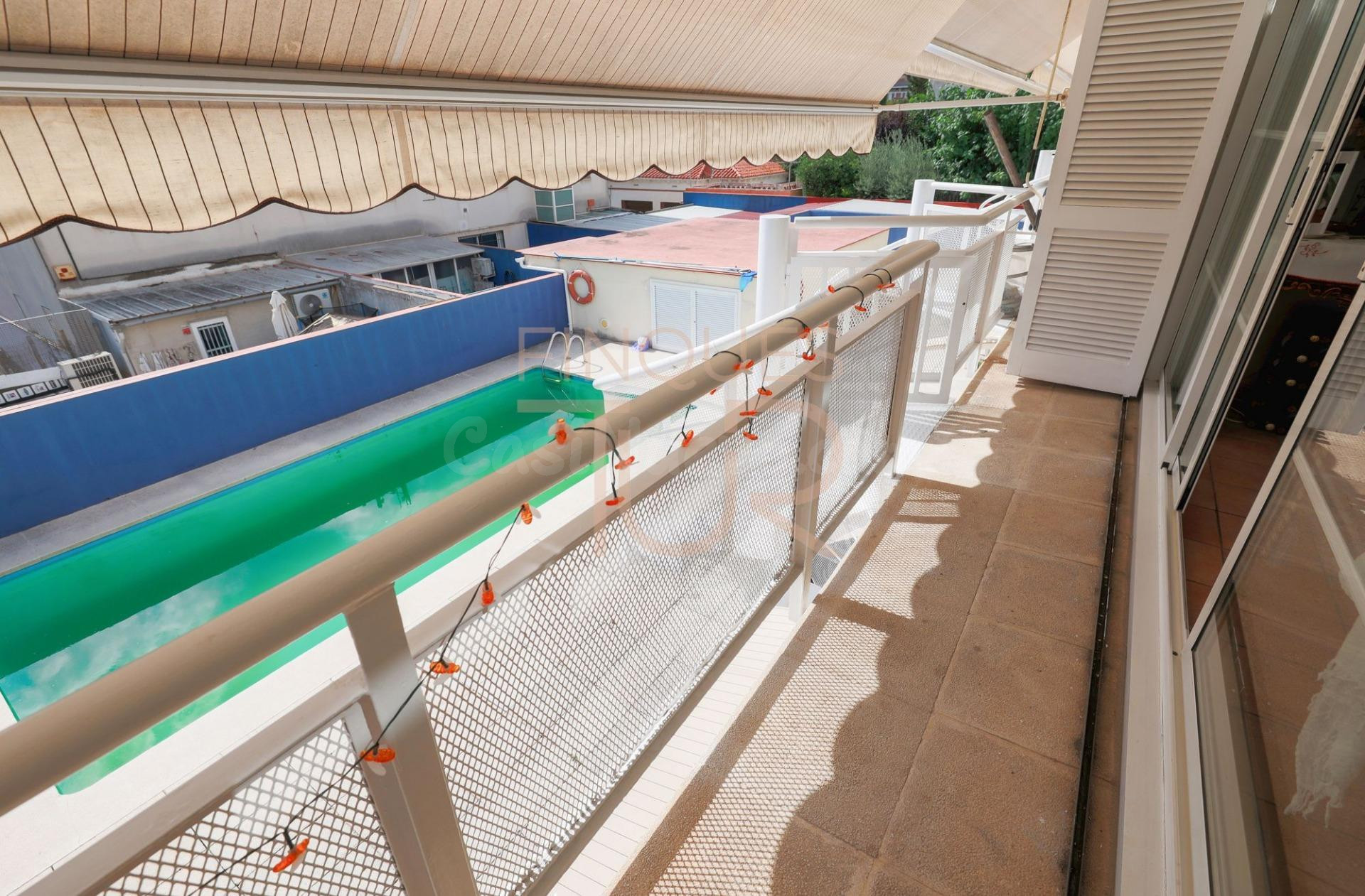 BONITA VIVIENDA-TRÍPLEX REFORMADA con PISCINA en el CENTRO D - foto 4
