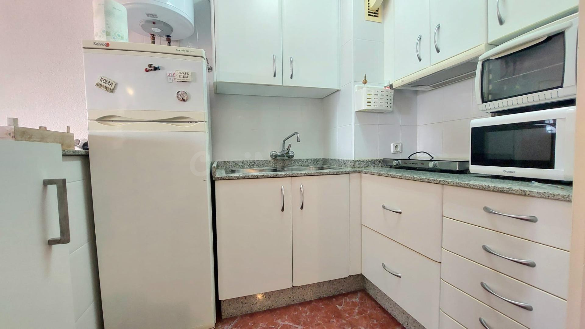 SIN COMISIÓN AGENCIA!! SE VENDE APARTAMENTO DE 1 DORMT 1 BAÑ - foto 2