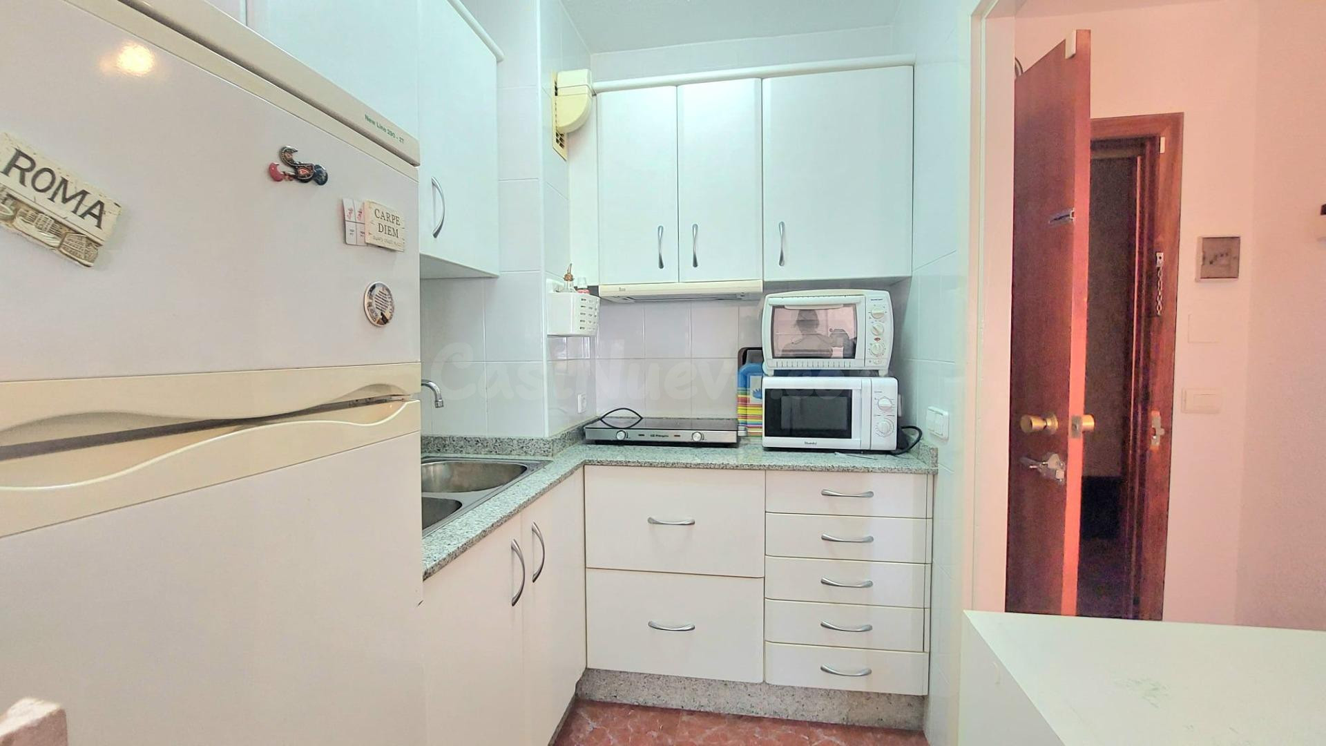 SIN COMISIÓN AGENCIA!! SE VENDE APARTAMENTO DE 1 DORMT 1 BAÑ - foto 3