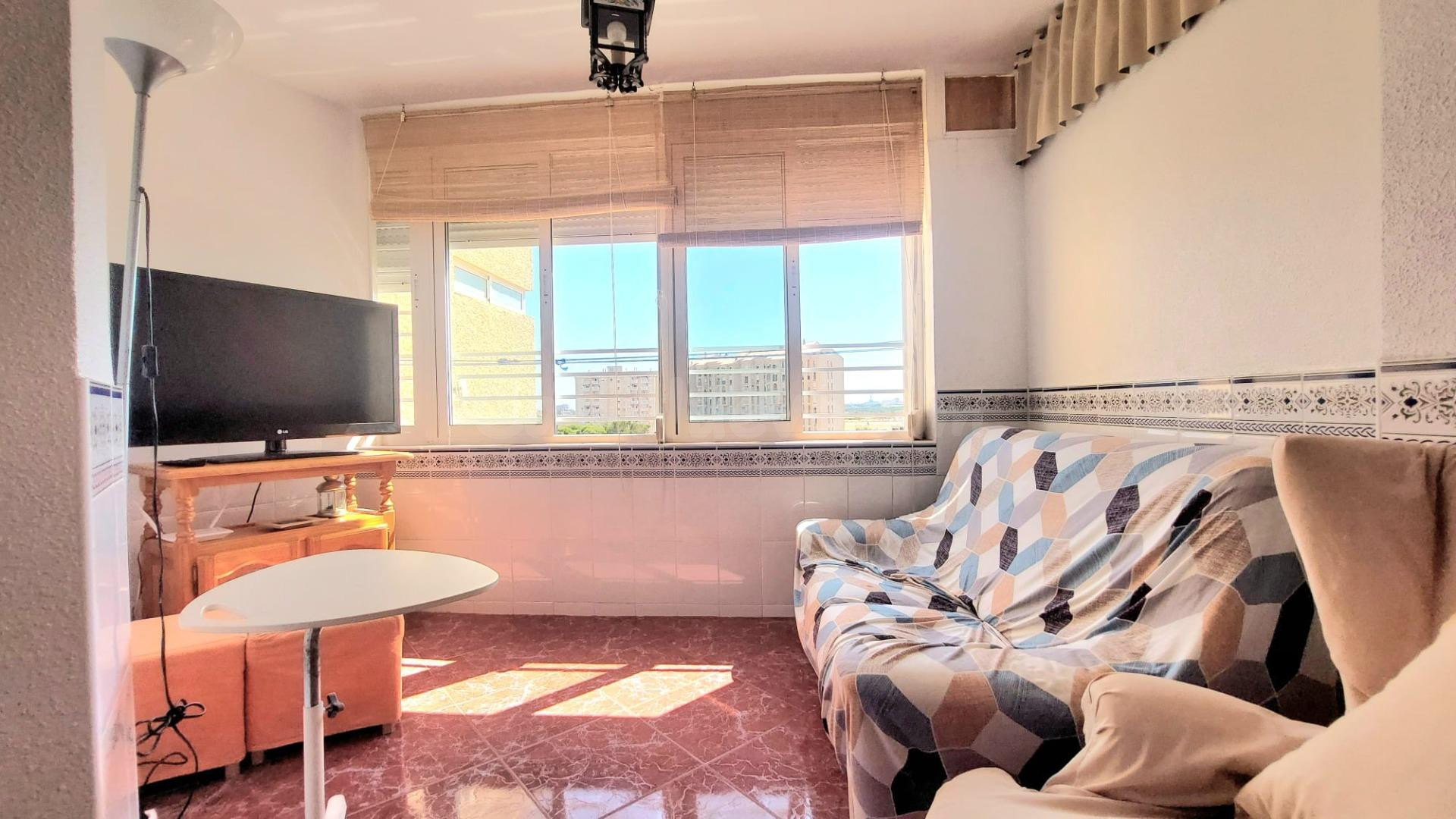 SIN COMISIÓN AGENCIA!! SE VENDE APARTAMENTO DE 1 DORMT 1 BAÑ - foto 5
