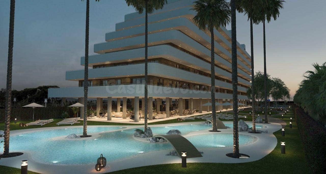 Apartamentos de nueva construcción en primera línea de playa - foto 3