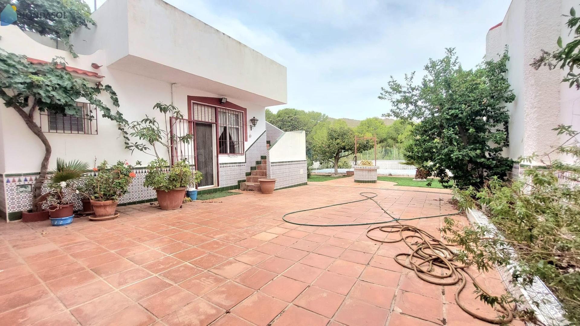 SE VENDE CASA DE CAMPO ADOSADA EN LA MANGA CLUB. 7 DORMTS, 3 - foto 5