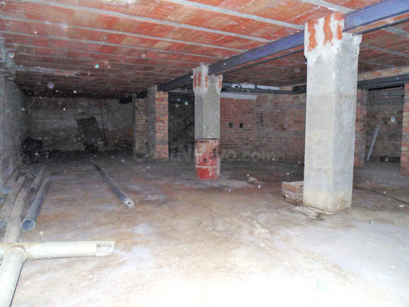 GRAN LOCAL EN VENTA 230 m2 - foto 2