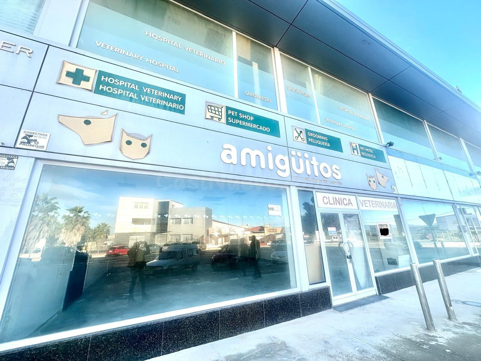 SE ALQUILA NAVE INDUSTRIAL COMERCIAL DE 750 MTS2 EN ALMORADI