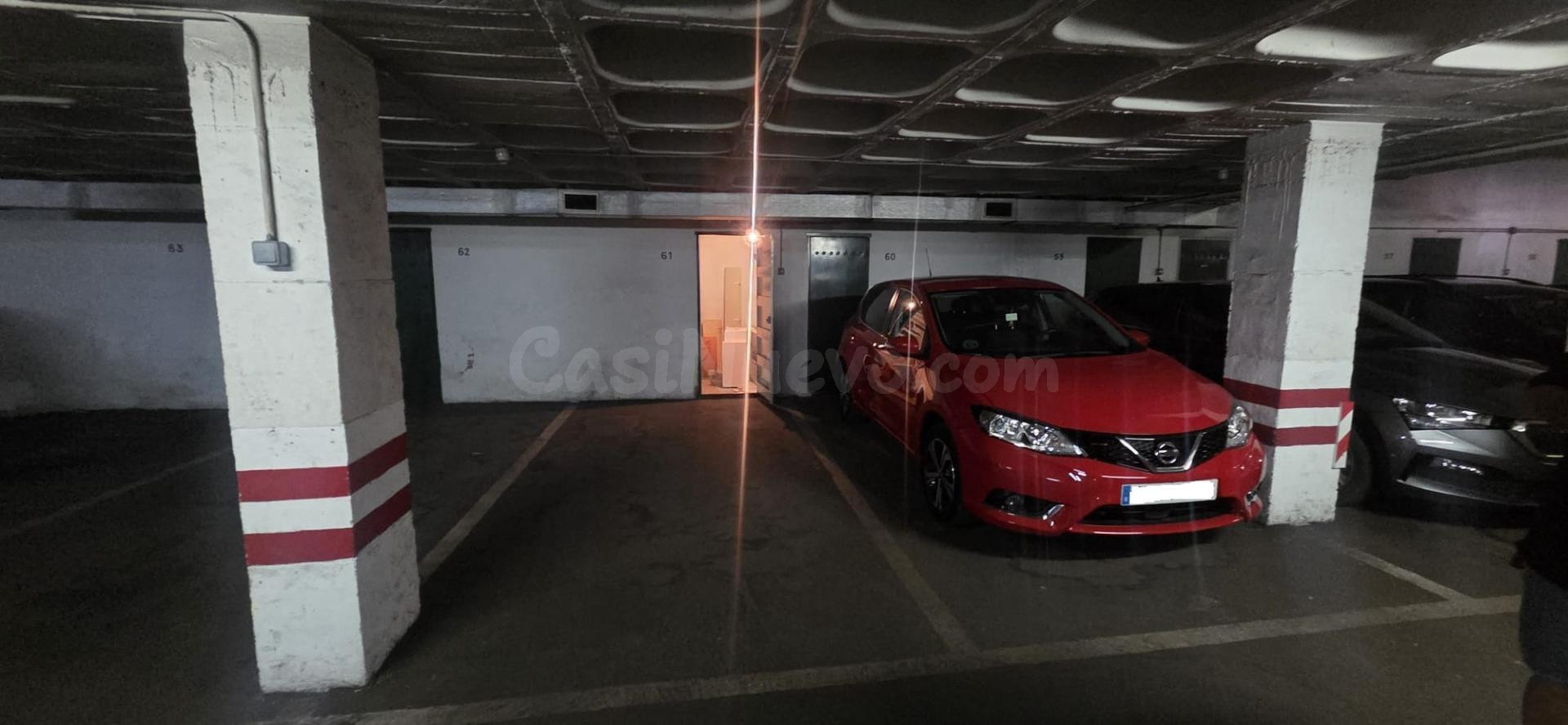 GARAJE Y TRASTERO EN VENTA ZONA SAN GABRIEL