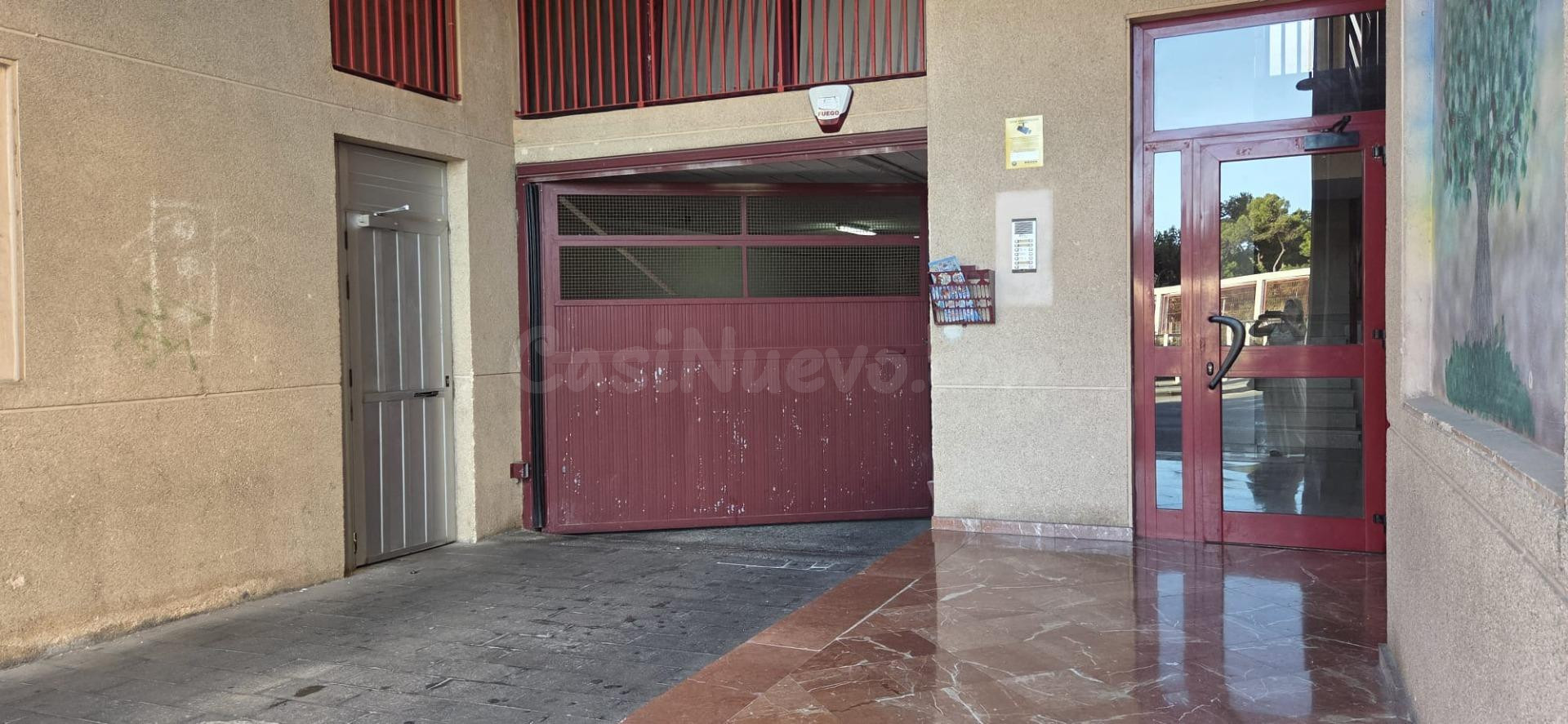 ¡SE VENDE AMPLIA PLAZA DE GARAJE EN SAN GABRIEL¡