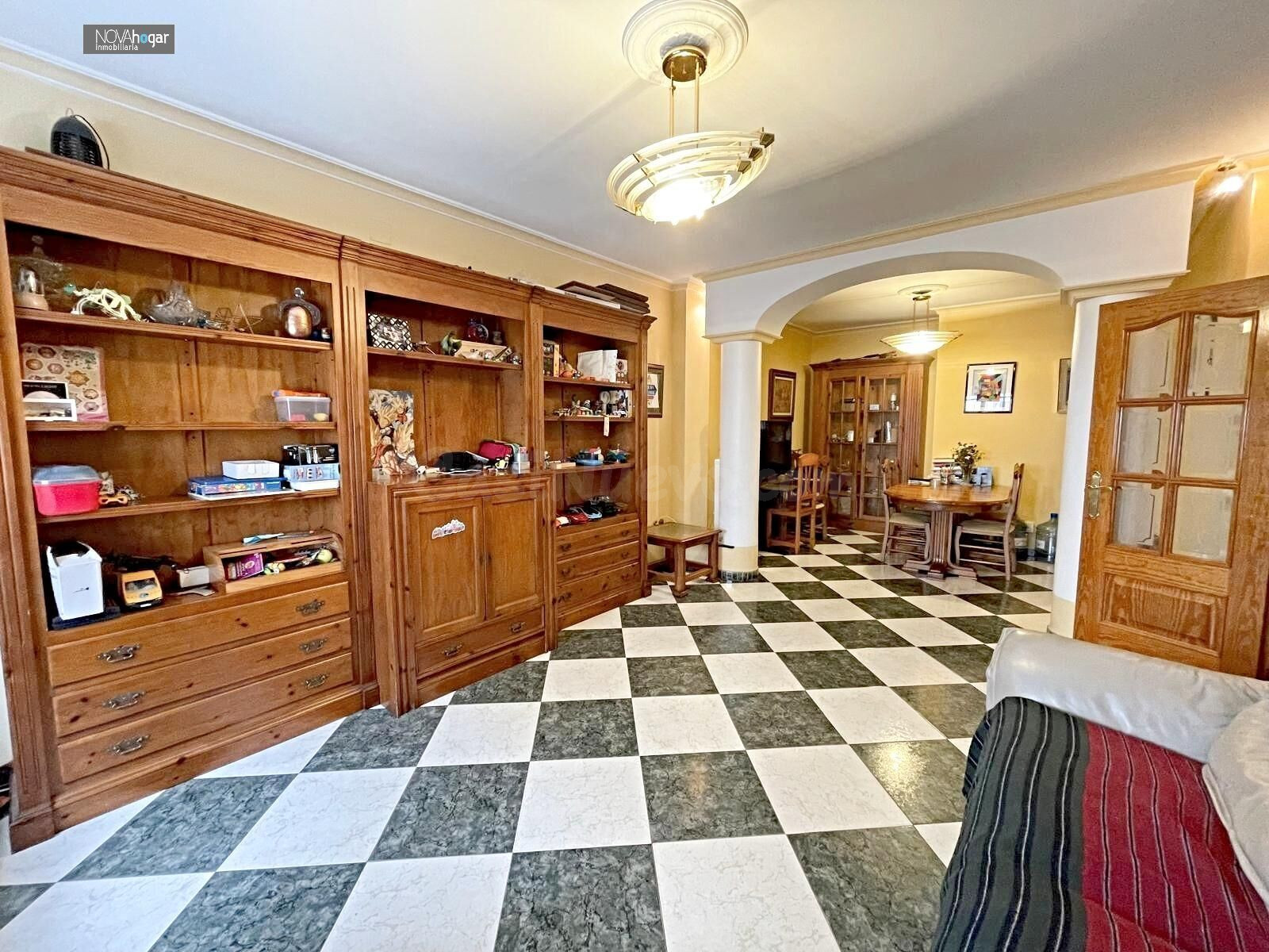 GRAN CASA MATA EN CAMPANILLAS