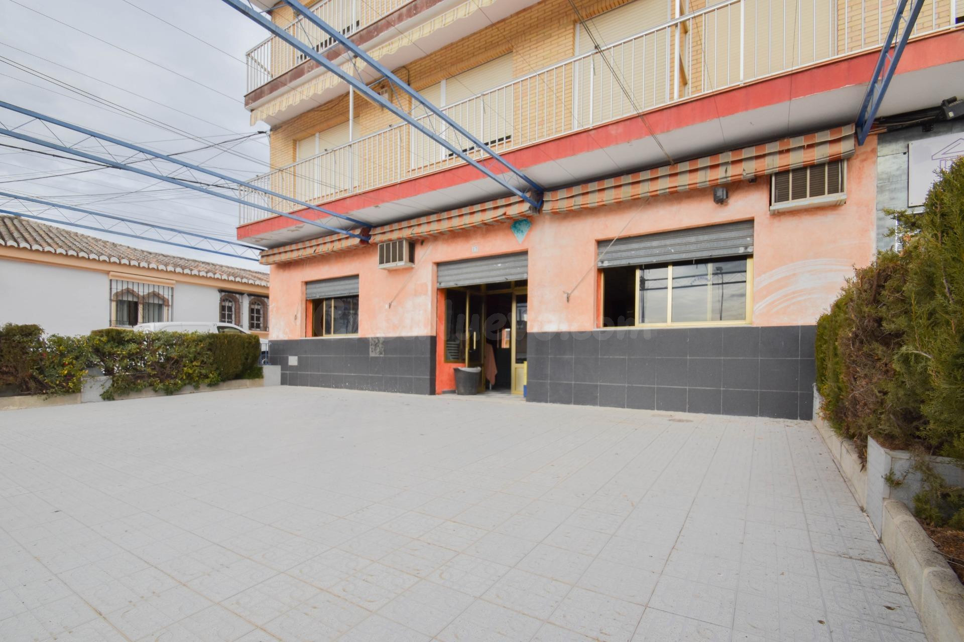 LOCAL COMERCIAL EN CASANUEVA!!