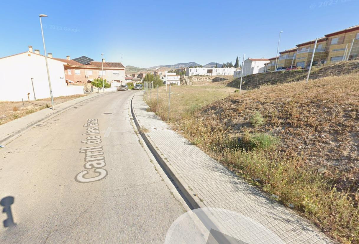 TERRENO DISPONIBLE EN PINOS PUENTE!!