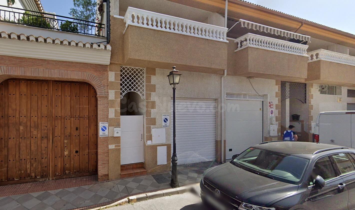 LOCAL COMERCIAL EN ZONA AGUASVIRA