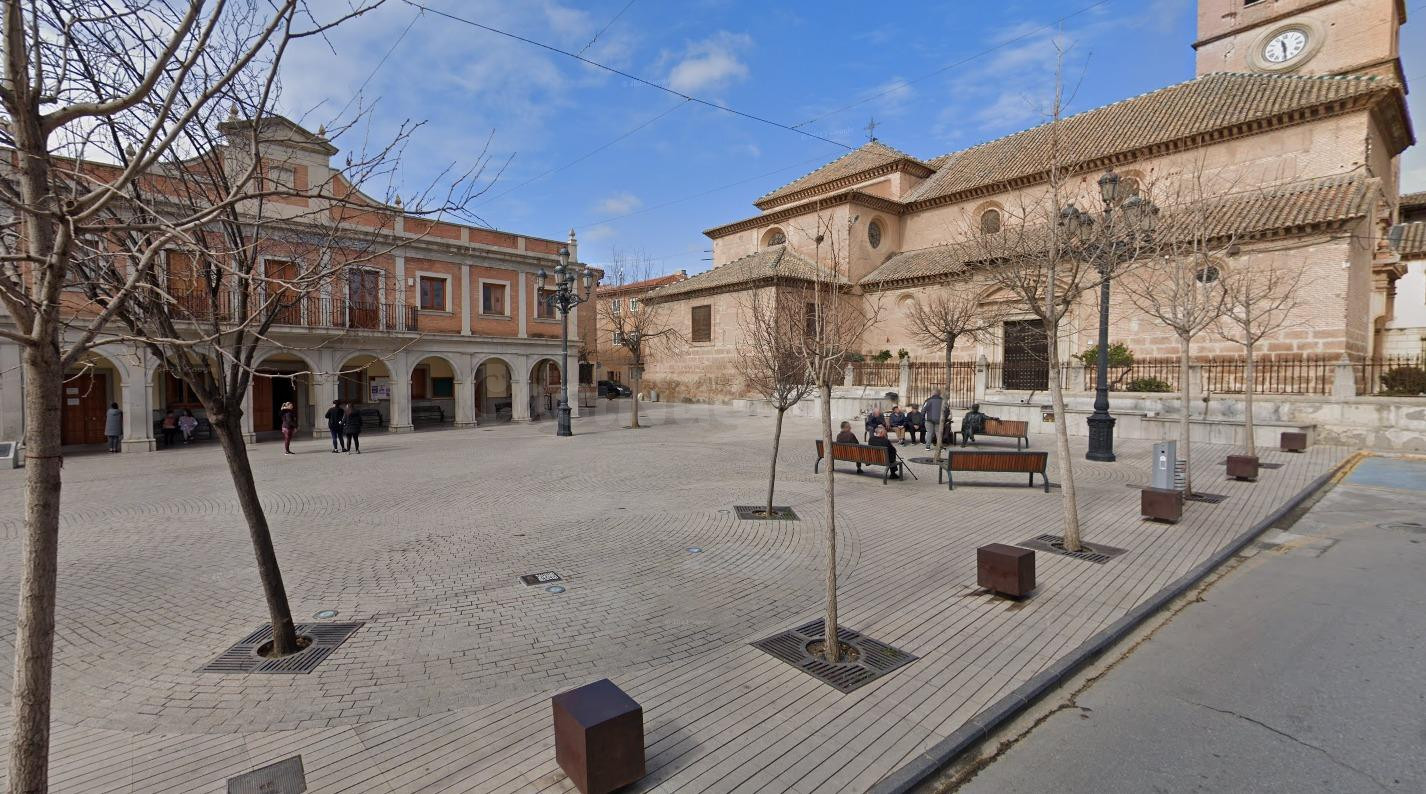 LOCAL COMERCIAL EN CALLE PRINCIPAL