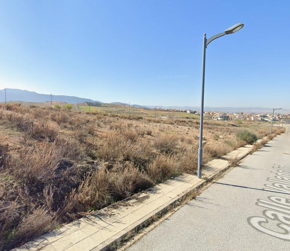 ATRACTIVA INVERSIÓN EN GÓJAR!!