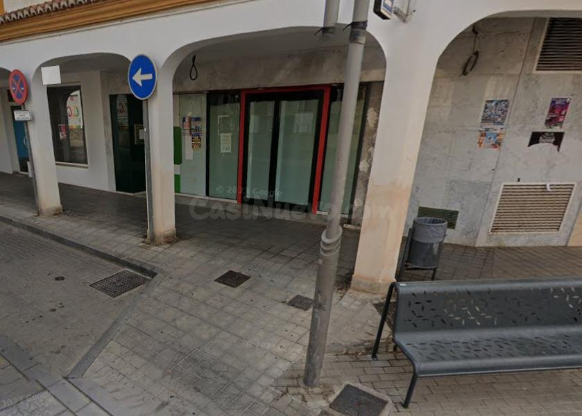 GRAN LOCAL COMERCIAL EN HUÉTOR VEGA!!