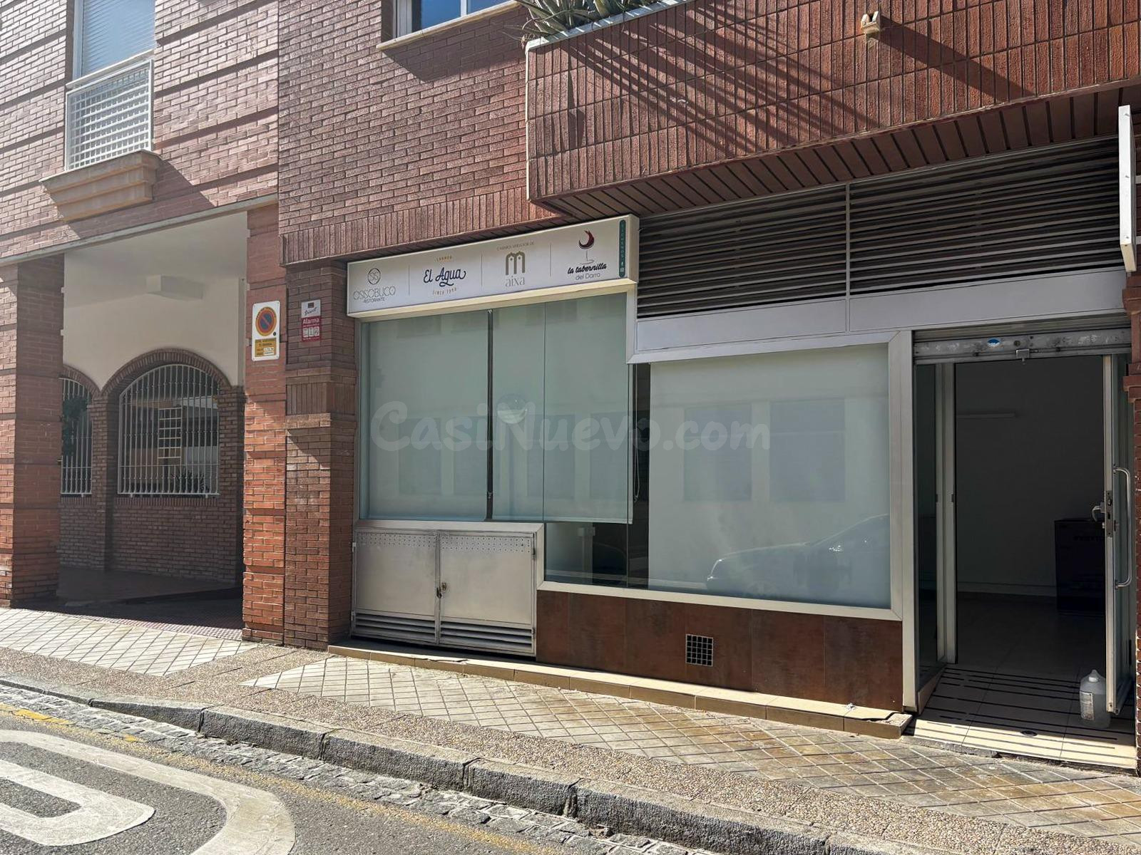 OPORTUNIDAD!! Local Comercial en Granada!!