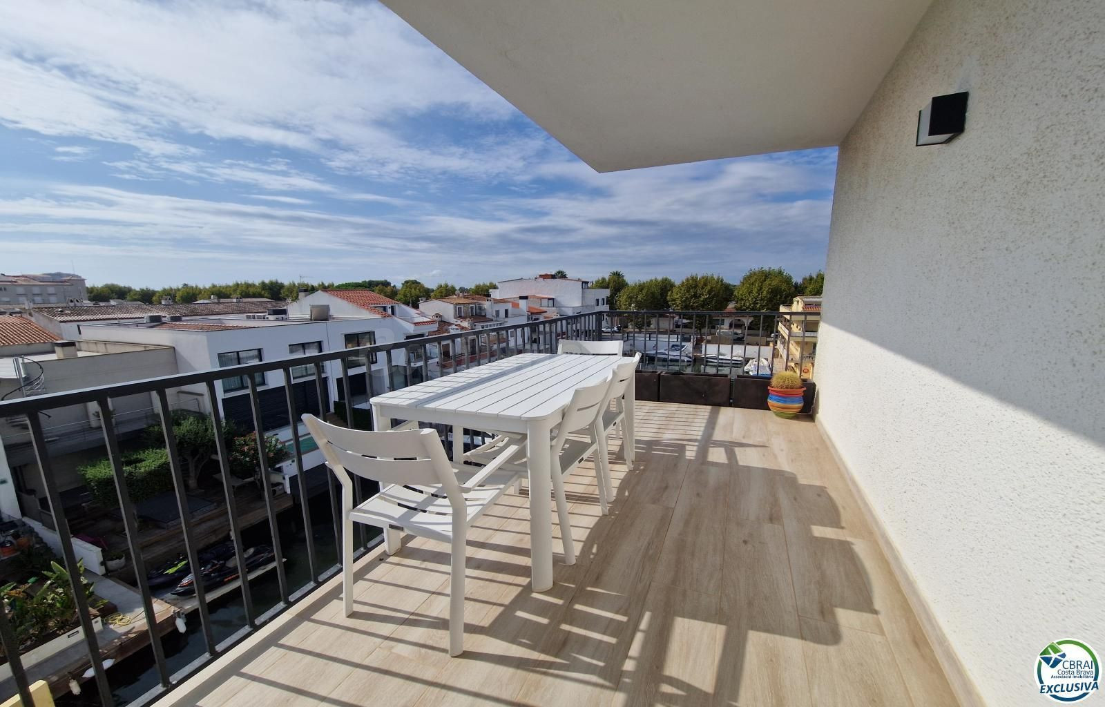 TRASTERO PARKING Y AMARRE , APARTAMENTO 2 habitaciones