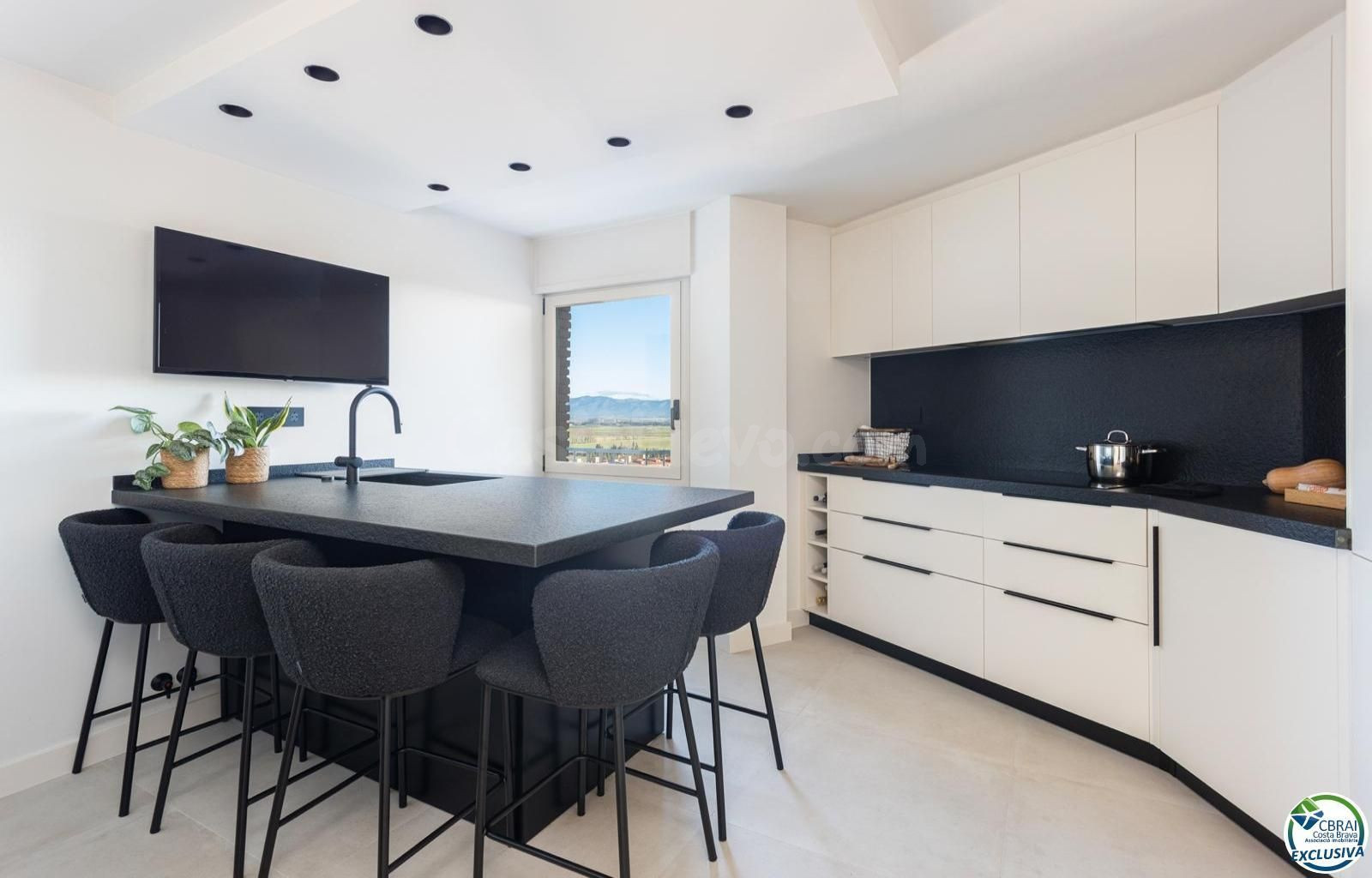 Ático en venta en Carrer Montgó, 1, Eixample - Horta Capalle