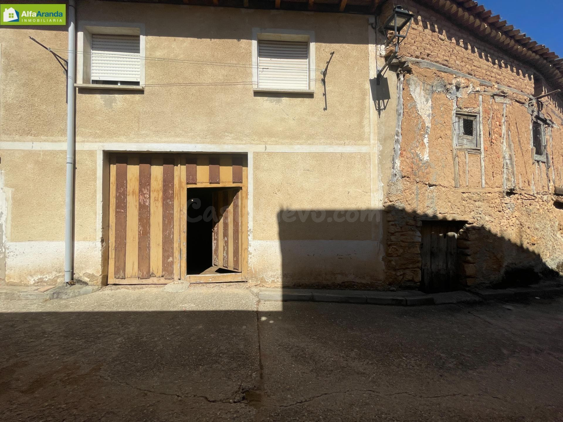 CASA DE PUEBLO CON CORRAL - foto 3