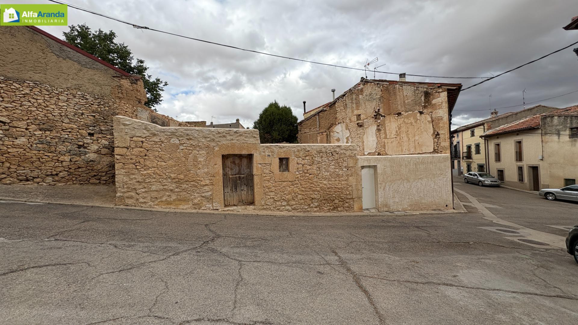 TERRENO URBANO EN VENTA BAÑOS DE VALDEARADOS. - foto 2