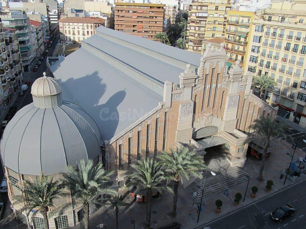 EDIFICIO PARA 10 ESTUDIOS MAS ATICO CERCA DE PLAZA DE TOROS, ALICANTE
