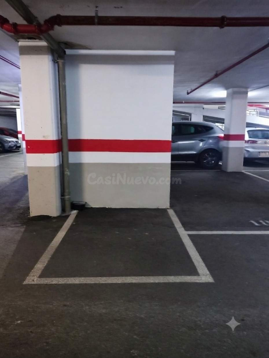 PLAZA DE PARKING en Fernanda Santamaria