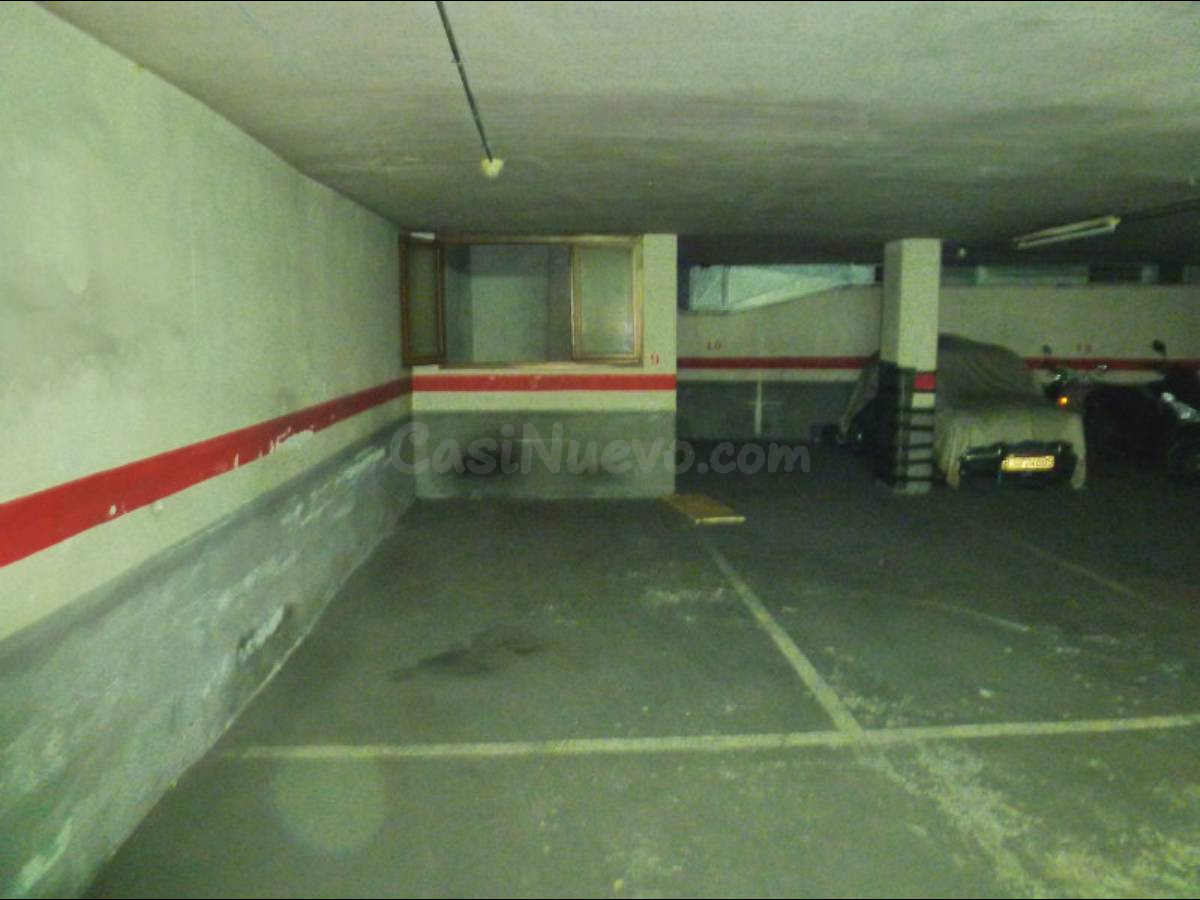 Parking 10m² en venta - Poble Sec