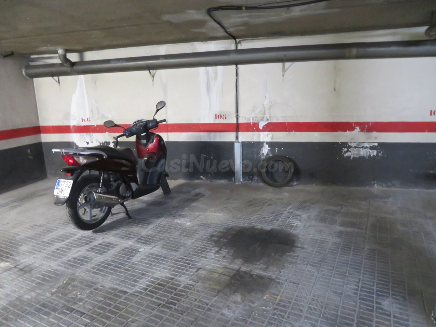 PLAZA DE PARKING EN VENTA PARA COCHE PEQUEÑO O DOS MOTOS