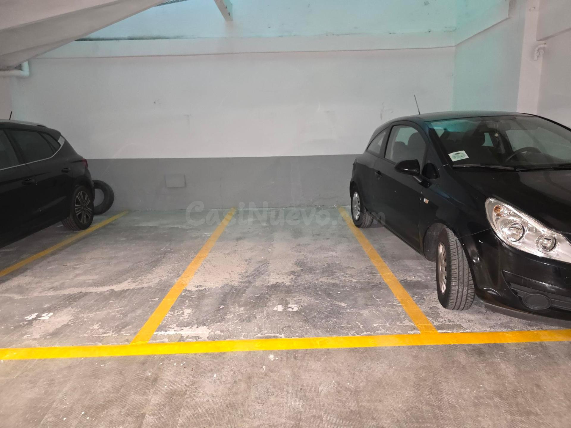PLAZA DE PARKING EN FLORIDABLANCA CON VILADOMAT