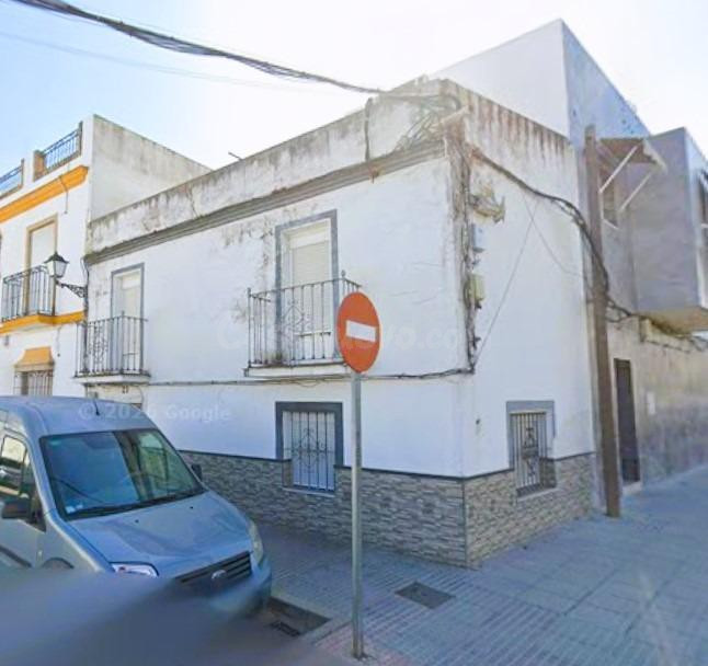 Casa en Lora del Río, Sevilla