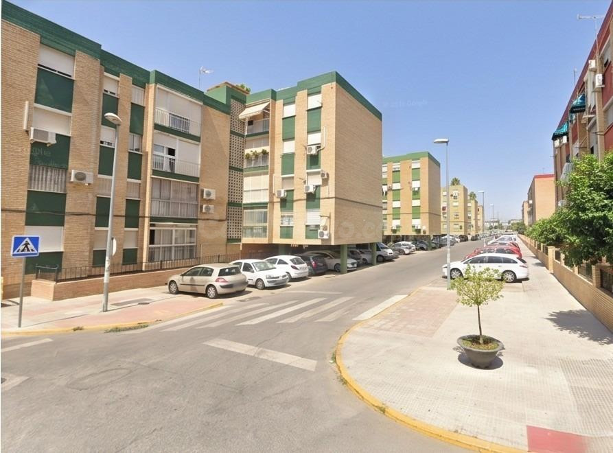 Inmueble Ocupado-Sin Posesión. Oportunidad de inversión en Castilleja de la Cuesta