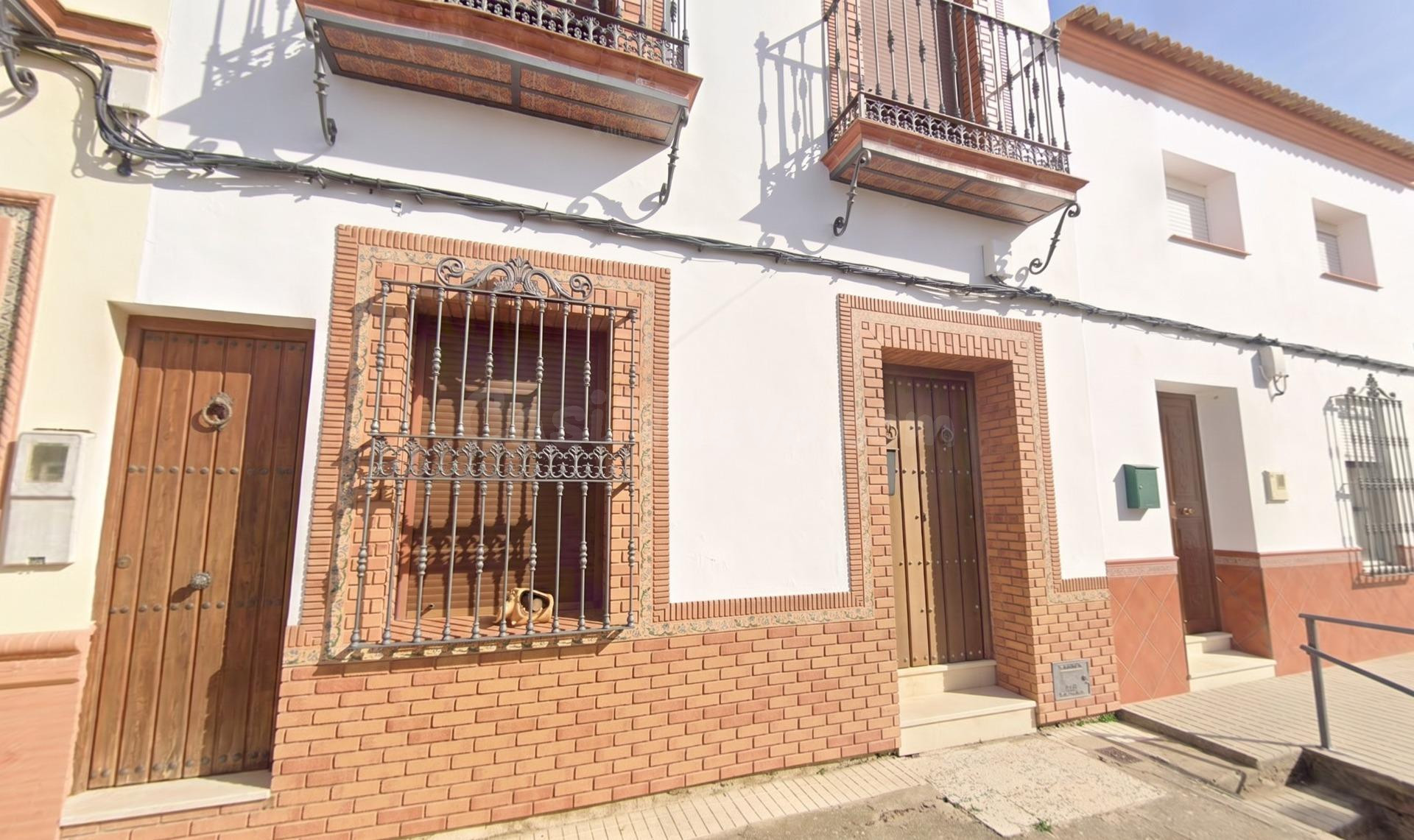 Inmueble Ocupado-Sin Posesión. Casa en venta en Aznalcóllar (Sevilla)