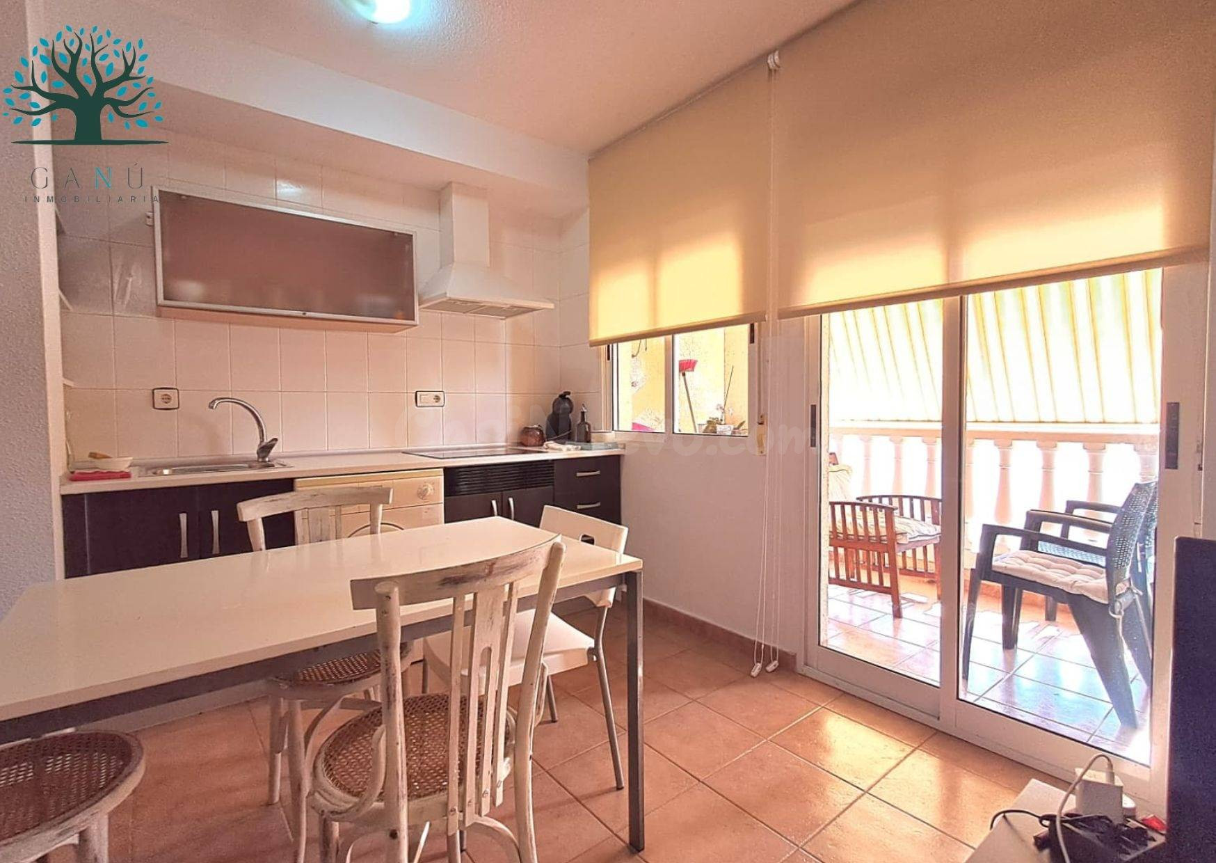 APARTAMENTO EN EL CENTRO DE ISLA PLANA