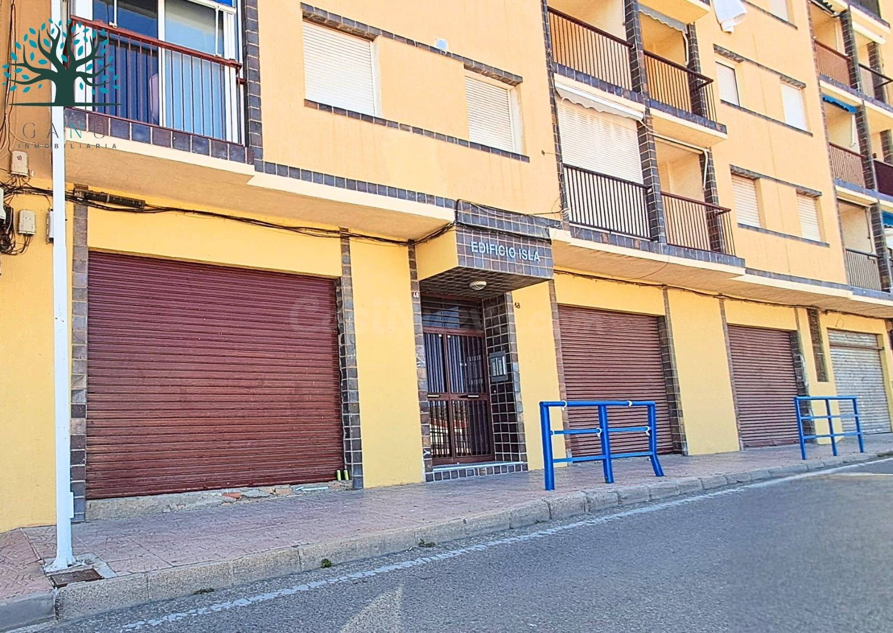 OPORTUNIDAD COMERCIAL EN PRIMERA LÍNEA!!